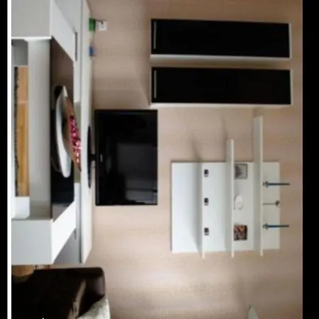 דירה Apartman Mateaa *